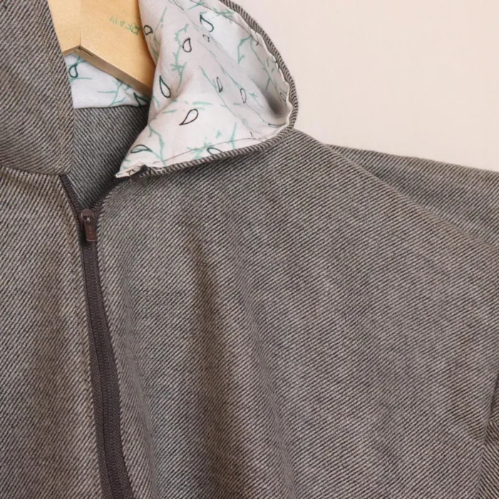Light Grey Kashmiri Tweed Pheran for Kids - Sulaiman Collection (L:22 ) - Image 3