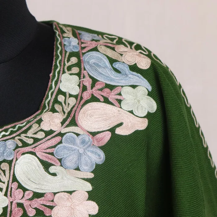 Bazila's Green Cashmilon Kaftan Set With Aari Embroidery - Image 3