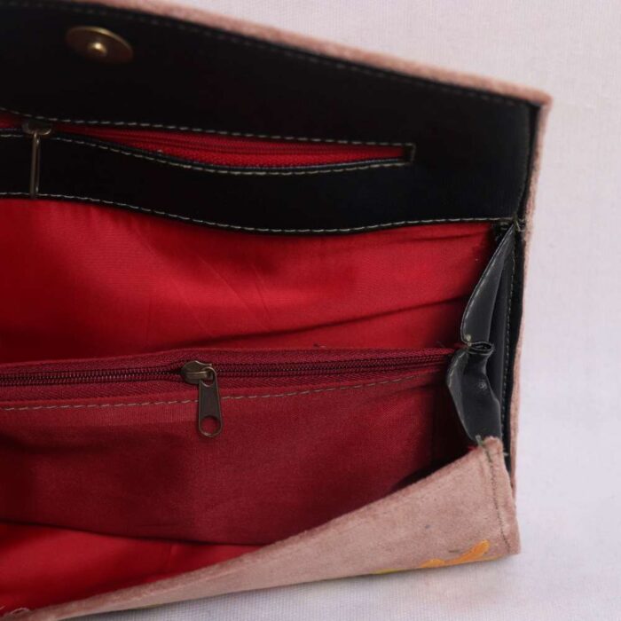 Pari Beige Velvet Clutch Bag with Handle - Aari Embroidered - Image 3