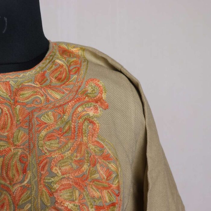 Fareeda Kashmiri Beige Cashmilon Winter Pheran - Image 3