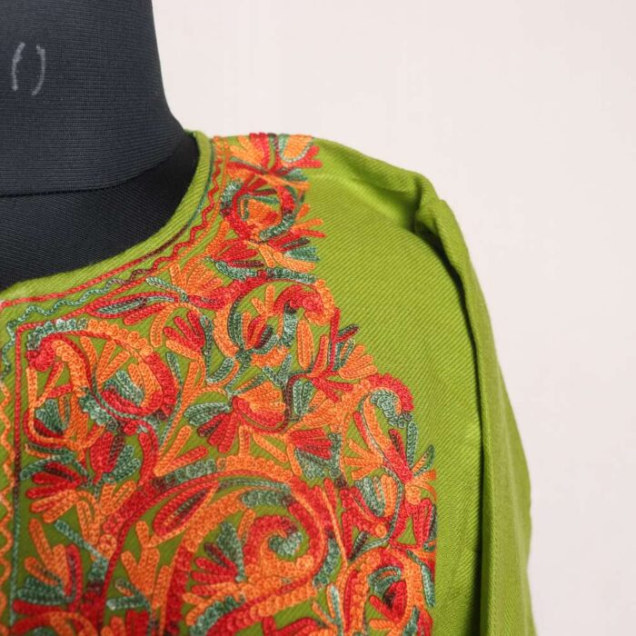Nazneen Kashmiri Light Green Embroidered Pheran - Zikar Collection - Image 3