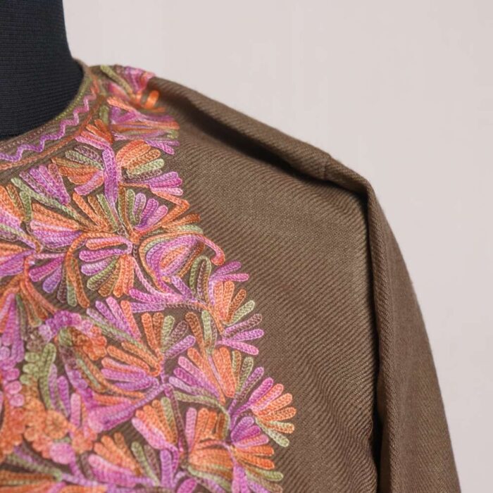 Parveen Kashmiri Aari Embroidered Grey Pheran - Zikar Collection - Image 3