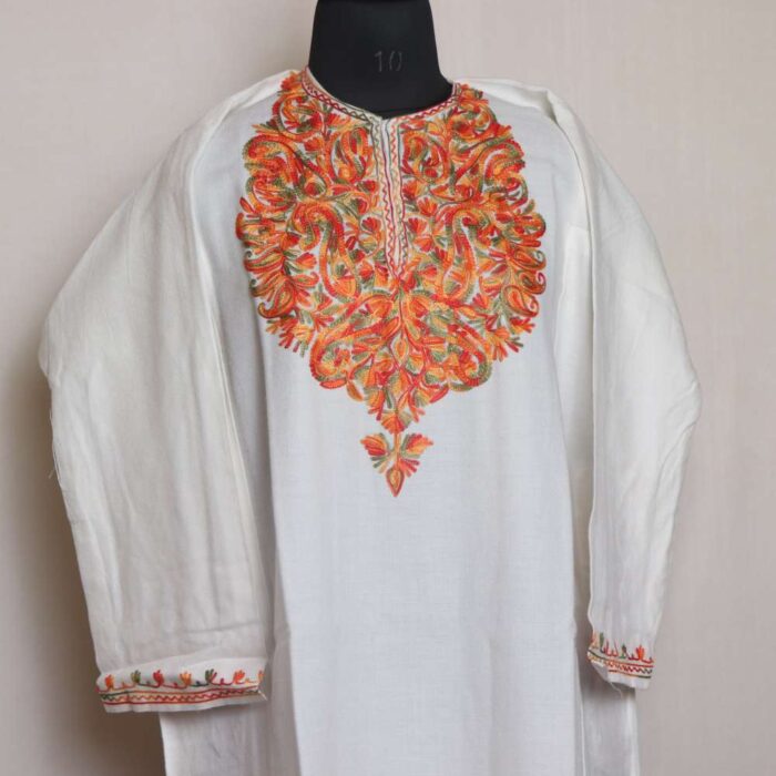 Humaira Kashmiri White Cashmilon Pheran - Elegent Aari Work