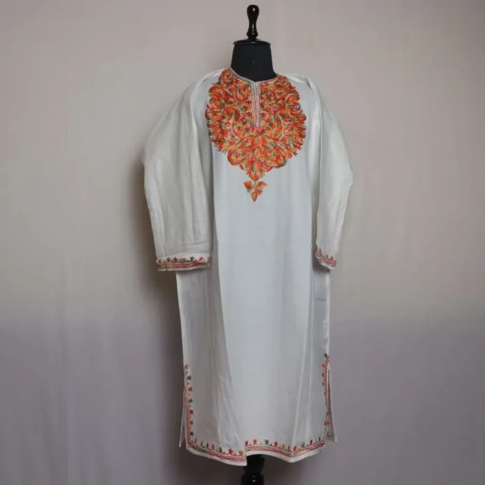 Humaira Kashmiri White Cashmilon Pheran - Elegent Aari Work - Image 2