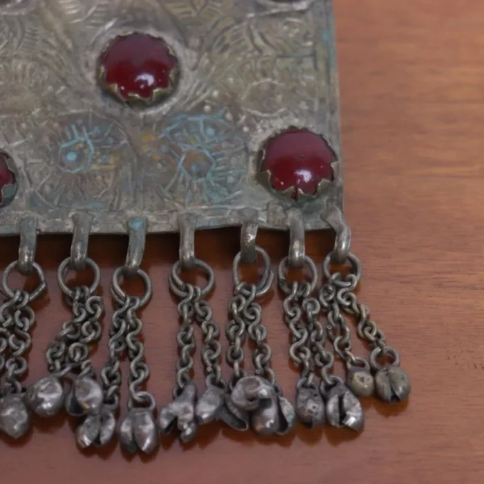 Traditional Antique Silver Pendant – Classic Look - Image 2