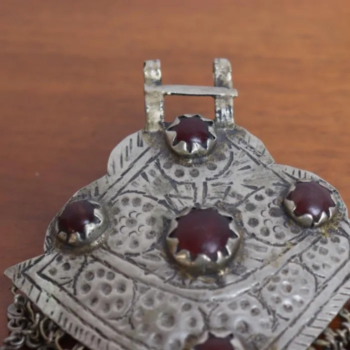 Intricate Antique Silver Pendant – Heritage Charm - Image 2