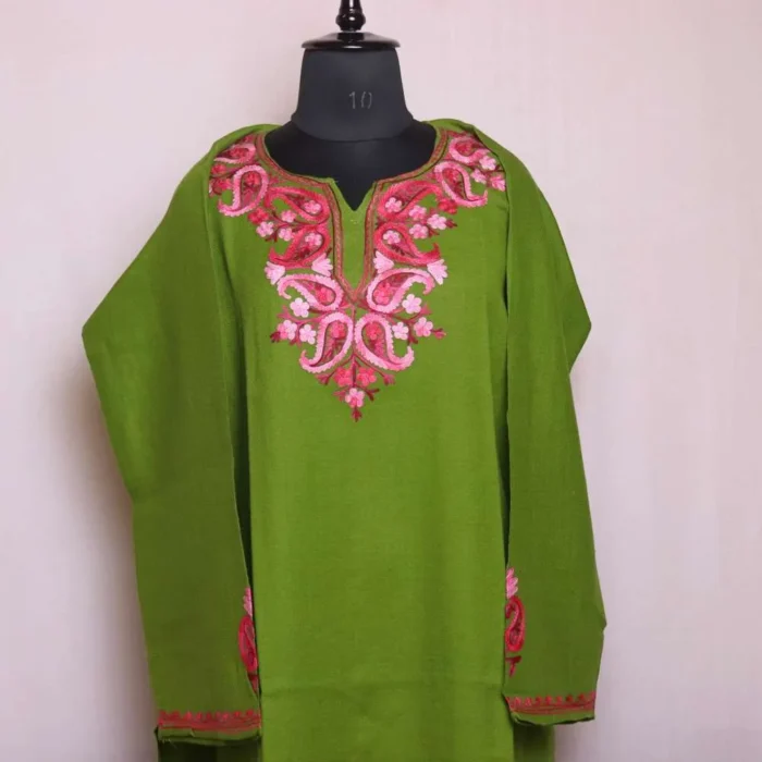 Zaina Mehndi Green Kashmiri Raffal Pheran Kurta for Women - Image 2