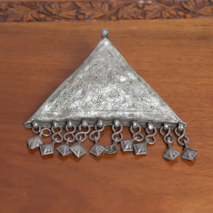 Antique Silver Triangle Pendant – Elegant Tradition