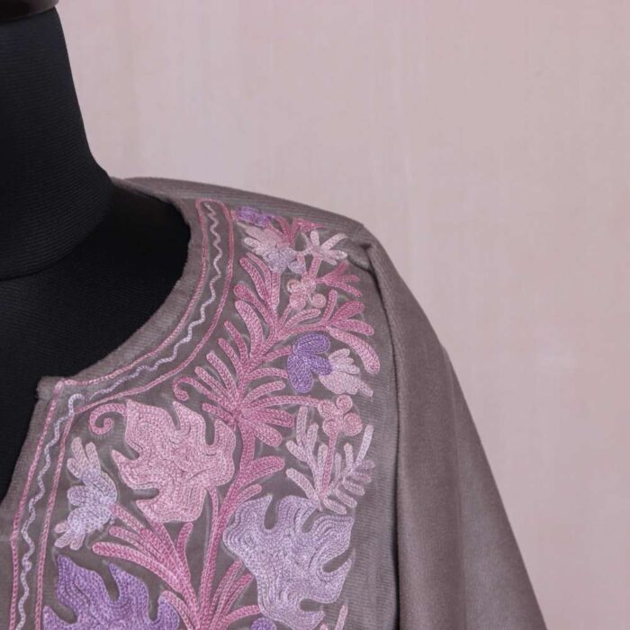 Shabnam Light Grey Velvet Feran with Refined Aari Detailing - Image 3