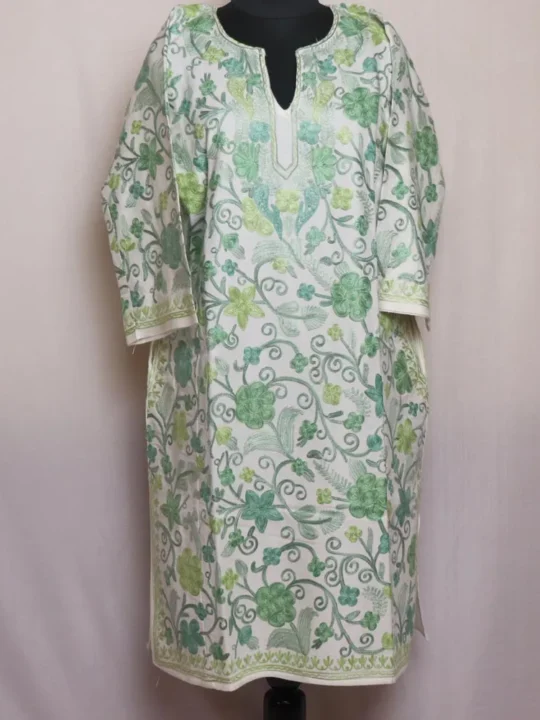 Hafsa Pearl White Cashmilon Pheran with All-Over Aari Art