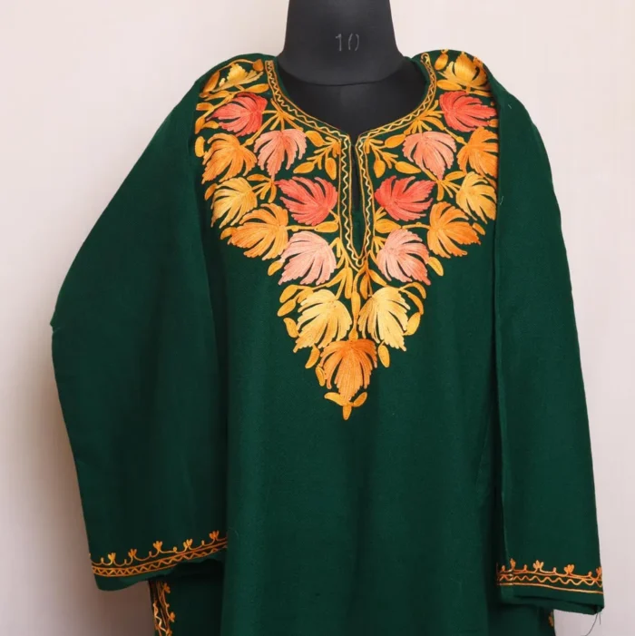 Mehnaz Green Cashmilon Pheran - Elegent Aari Design - Image 2