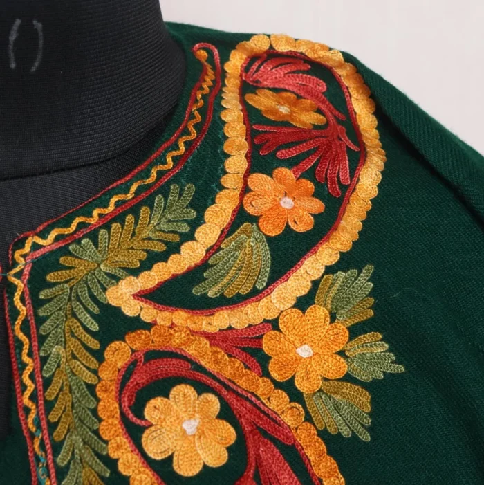 Nazneen Green Cashmilon Pheran with Intricate Aari Embroidery - Image 3