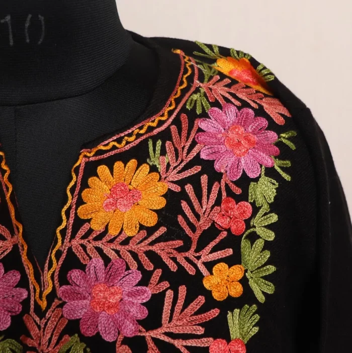 Black Janoon Parveen Cashmilon Pheran - Perfect Aari Embroidery - Image 3