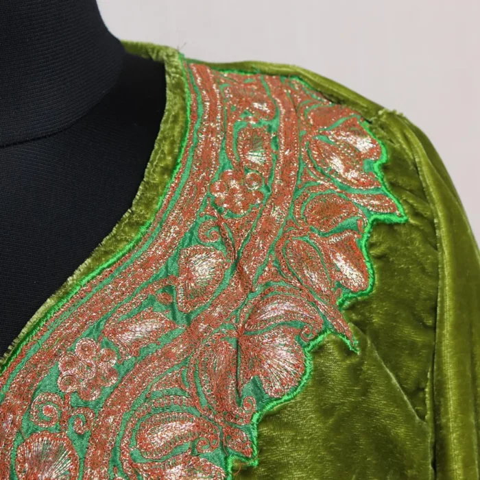 Olive Green Velvet Pheran With Detailed Tilla Embroidery - Shaheen Collection - Image 3