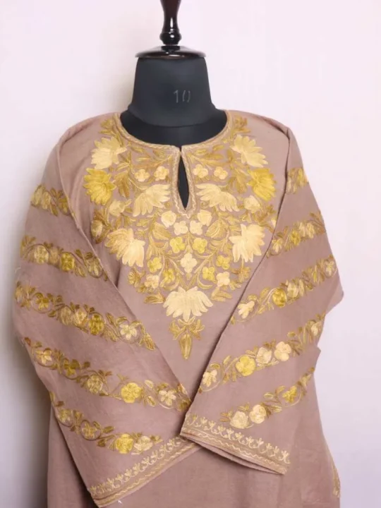 Saira Tan Kashmiri Raffal Pheran with Beautiful Sleeve Aari Work