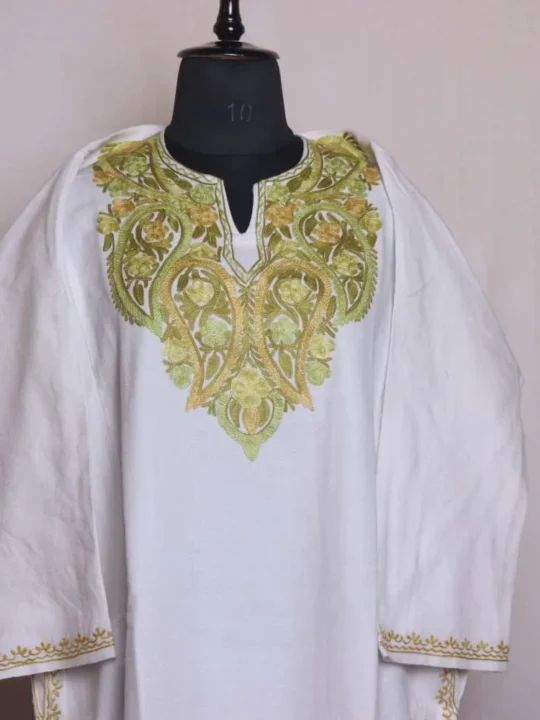 Timeless Kashmiri White Cashmilon Pheran with Aari Design - Khanyar Collection