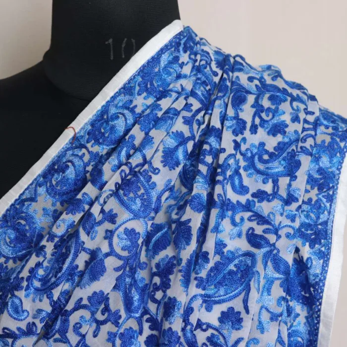 Badami Jama Akh Rang Blue Georgette Saree with Elegent Aari Detailing - Roshe Collection - Image 3