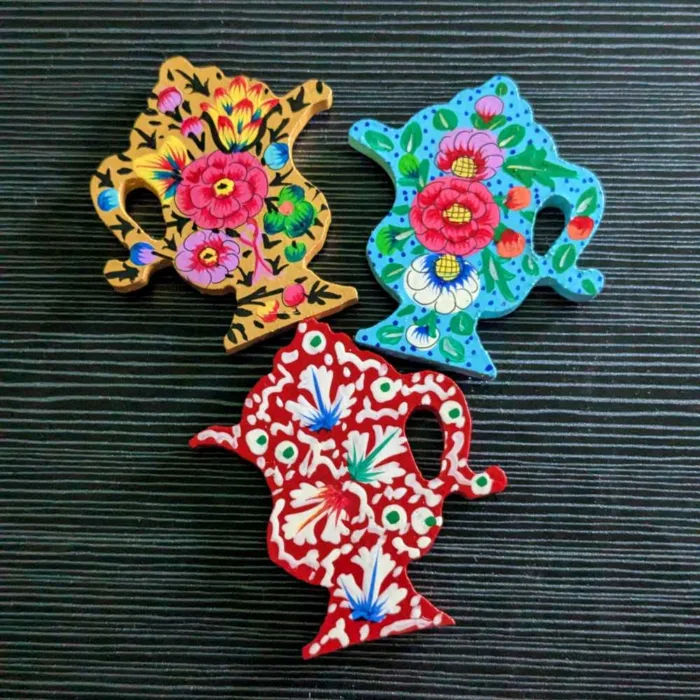 Set of 5 Paper Mache Kashmir Fridge Magnets | Kashmir, Shikara, Heart, Chinar, Samavar - Image 4