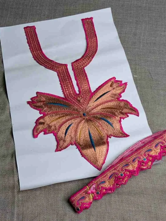 Pink and Copper Chinar Tilla Neck Patch With Border Lace 3m