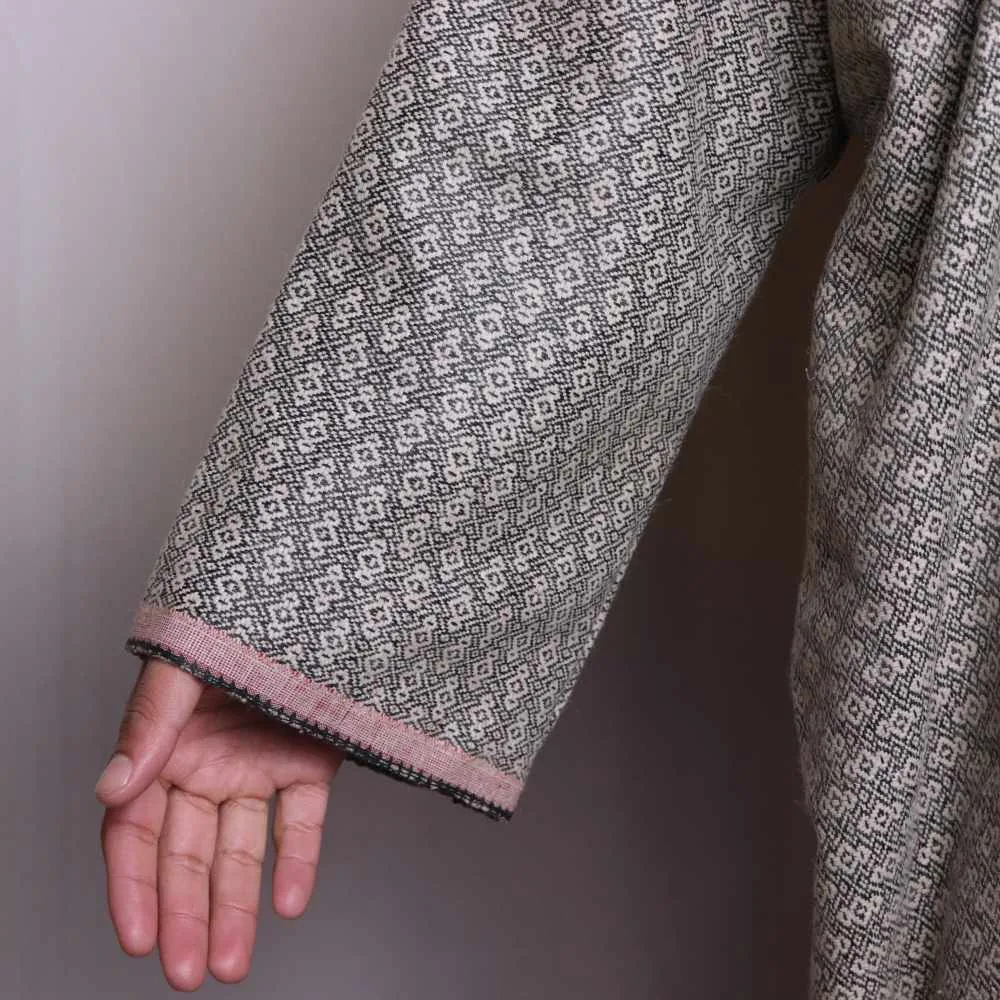 Tre Box Light Grey Mens Stylish Tweed Pheran for Winter Wear - Image 4