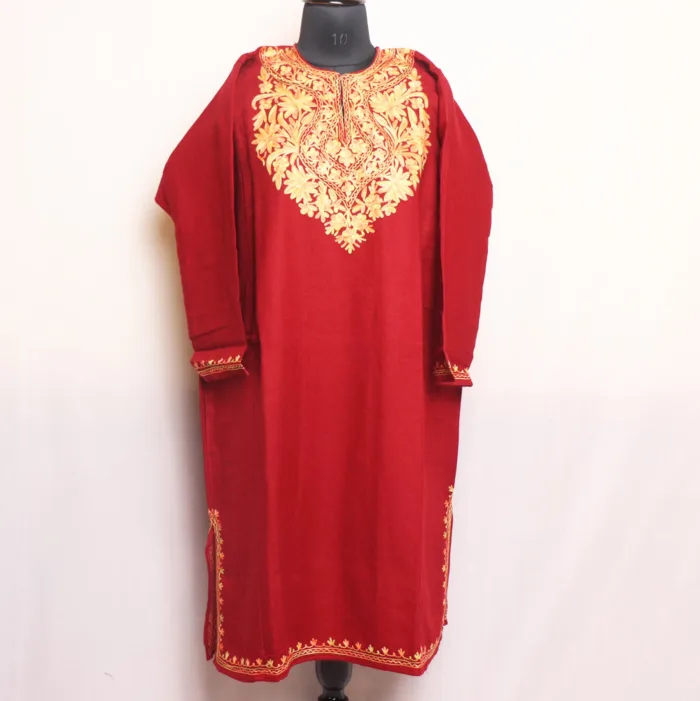 Elegent Aari Embroidered Maroon Cashmilon Pheran - Aamaal Collection - Image 2