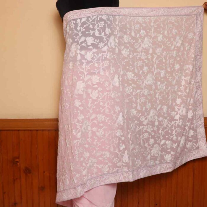Classic Pinkish Georgette Saree with Chinari Akh Rang Aari Work - Roshe Collection - Image 4