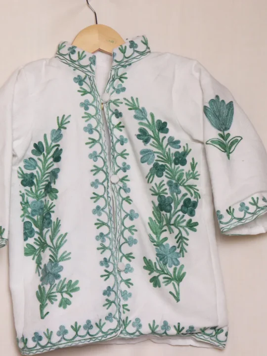 White Cashmilon Kids Coat with Big Paisley Aari Embroidery - Jazeer Collection (L 20)