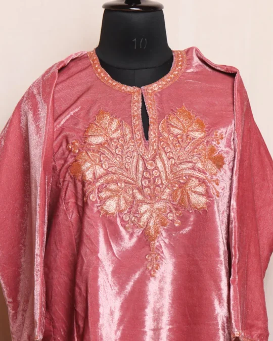 Pink Velvet Pheran with Tilla Embroidery - Kausar Collection