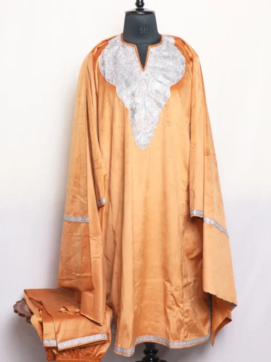 Brown Velvet Loose Tilla Pheran Set With Dupatta | Women's Winter Wear - Zarafshah Collection