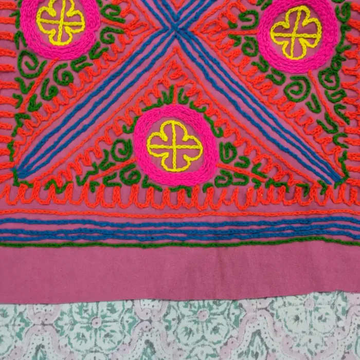 Pink Unique Kashmiri Gabba Black Rug 2.5 Feet - Image 2