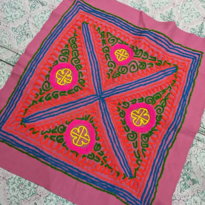 Pink Unique Kashmiri Gabba Black Rug 2.5 Feet - Image 4