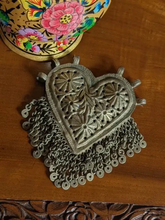 Vintage Kashmiri Pendant with Intricate Patterns | Heart Shaped Jewelry