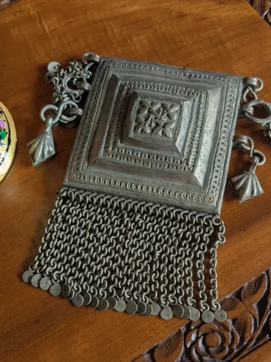 Antique Pendant with Unique Accents | Regal Jewelry