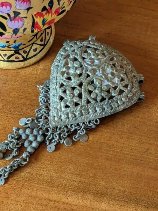 Exquisite Kashmiri Pendant with Handcrafted Elegance | Classic Jewelry