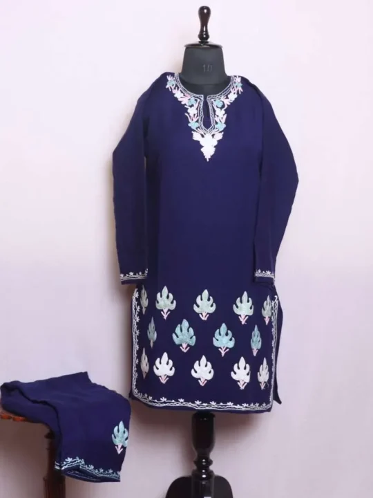 Indigo Border Boothidar Cashmilon Woolen Kurta Set with Aari Embroidery - Saidakadal Collection