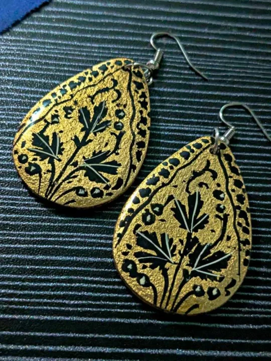 Golden Black Oval Paper Mache Earrings - Muskaan