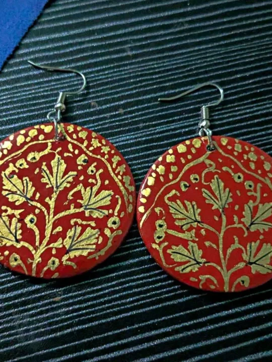 Maroon Round Paper Mache Earrings - Muskaan
