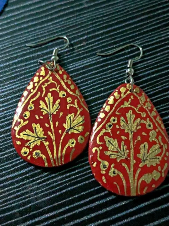 Maroon Oval Paper Mache Earrings - Muskaan
