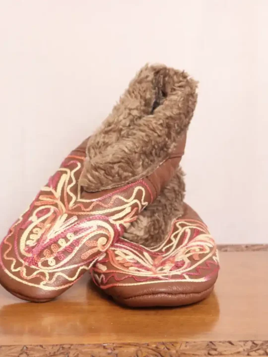 Brown Leather Socks with Brownn Fur and Ari Embroidery (6) - Bakhtawar