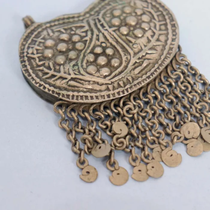 Kashmiri Antique Pendant with Elegant Handcrafted Patterns | Heritage Jewelry - Image 2