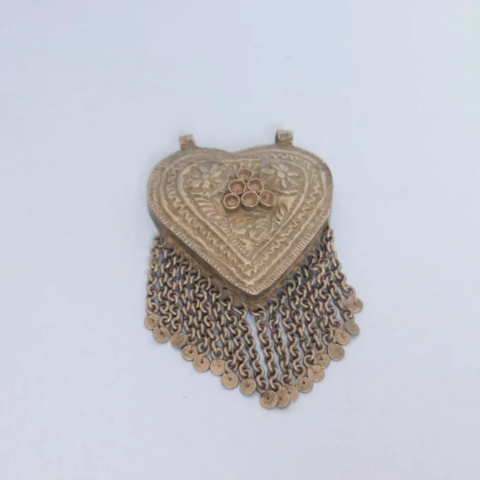 Traditional Kashmiri Heart Shaped Pendant with Ornamental Accents | Vintage Charm - Image 4