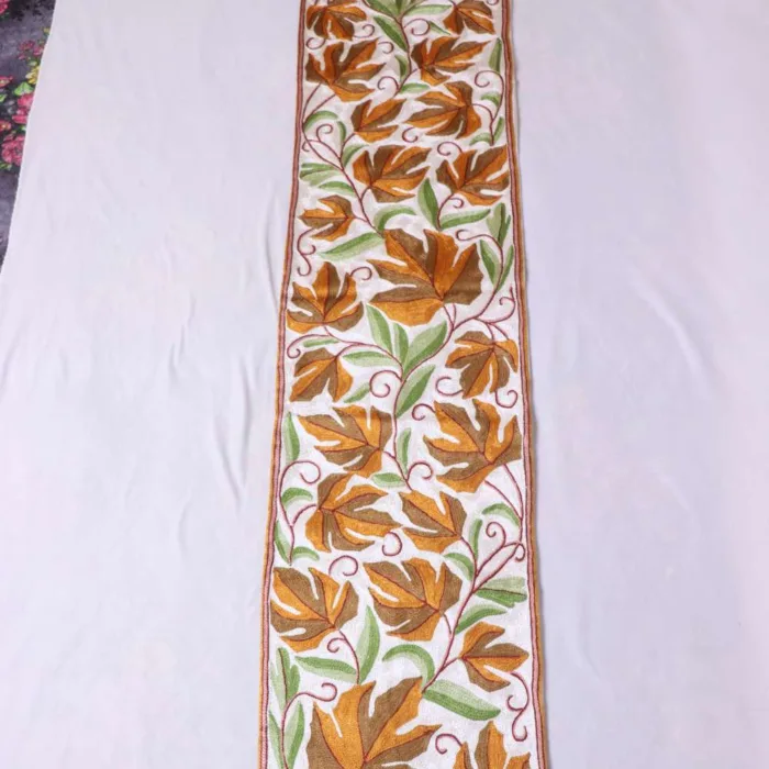 Artistic Dusoot Cotton Runner with Vibrant Silk Thread Embroidery (5x1 ft) - Image 3