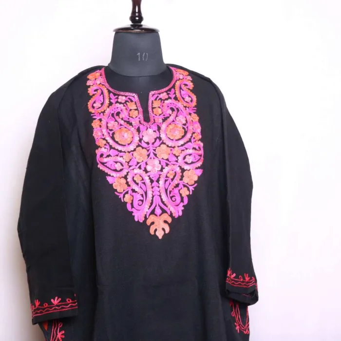 Elegant Black Cashmilon Loose Aari Pheran - Badamweer Collection