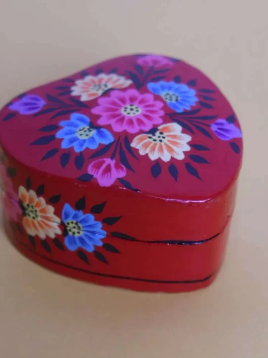 Red Unique Heart Shaped Mini Paper Machie Box with Elegant Detailing