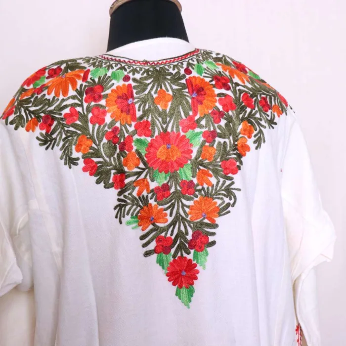 Beautiful Off-White Cashmilon Pheran with Front-Back Aari Embroidery - Wazeer Bagh Collection - Image 4