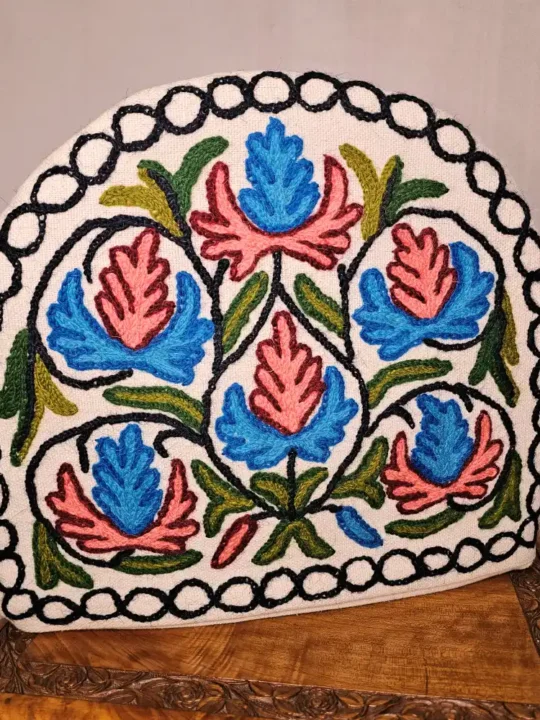 Kashmiri Tea Cozy With Hand Crewel Leaf Motif Embroidery | Lal Chowk
