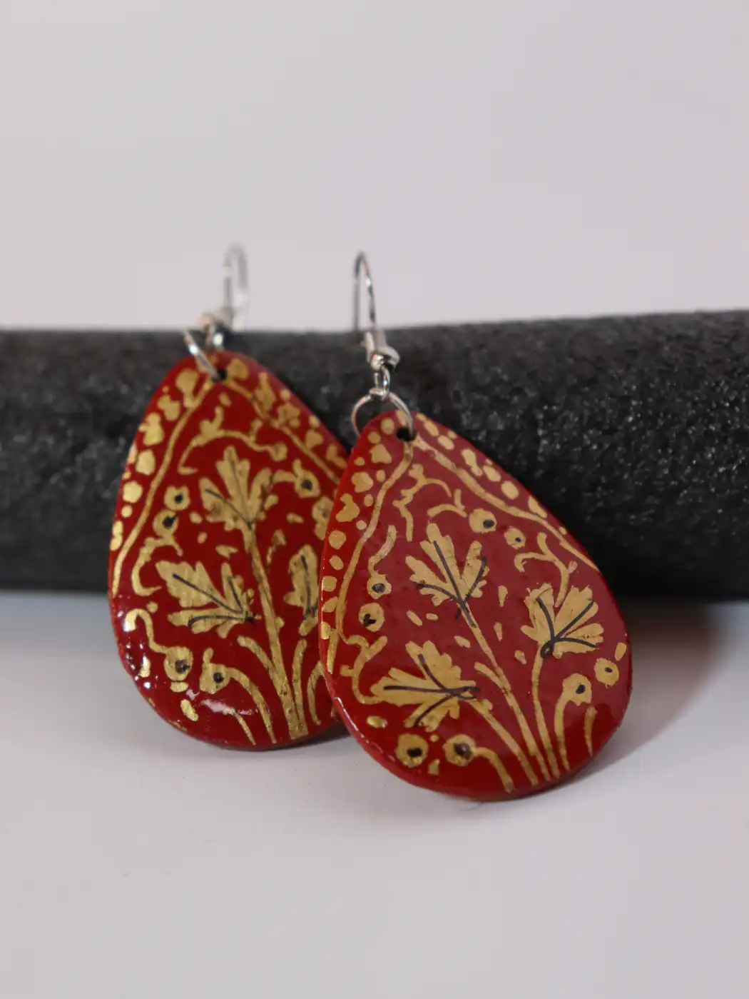 Maroon Oval Paper Mache Earrings - Muskaan