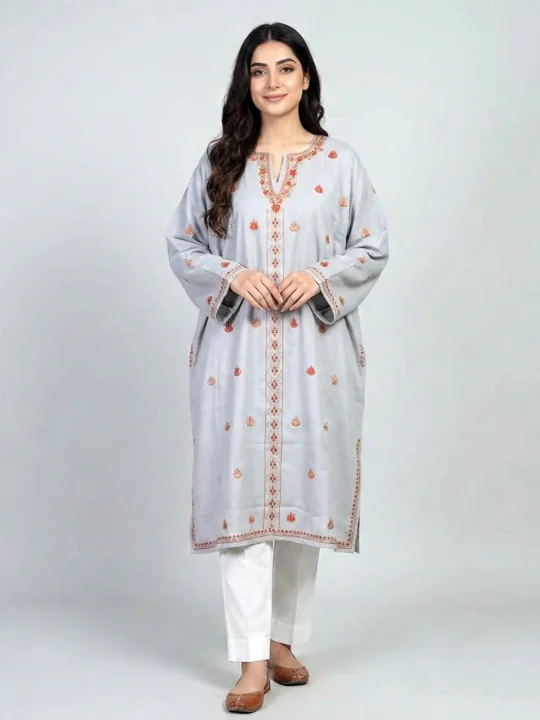Grey Soft Tweed Pheran With Hand Sozni