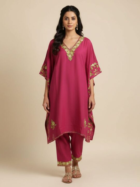 Lightweight Pink Summer Cool Kashmiri Side Panel Kaftan Set with Aari Embroidery - Nowhatta Collection