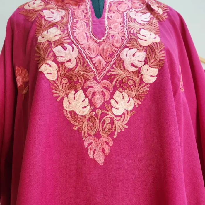 Soft & Elegant Kashmiri Boothidar Kaftan Set with Aari Work in Summer Cool Fabric – Nowhatta Collection - Image 3